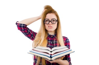 Bir yığın kitabı olan komik öğrenci.