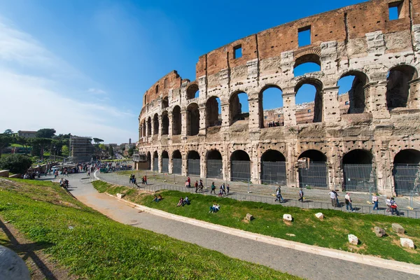 Ancient Rome ruines on bright summer day — Stock Photo, Image