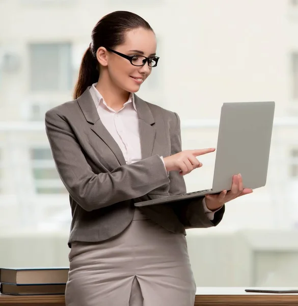 Young businesswoman working with laptop in business concept — Stock Photo, Image
