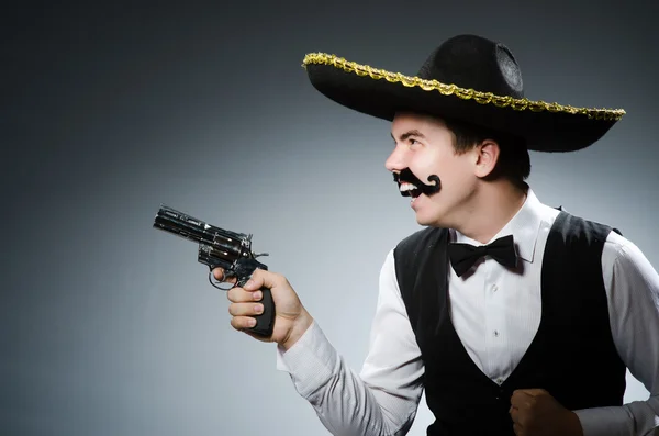 Divertido mexicano con sombrero en concepto —  Fotos de Stock