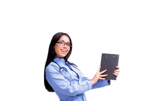 Giovane medico femminile in concetto medico isolato su bianco — Foto Stock
