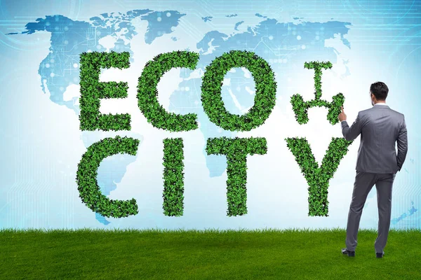 Eco ville en écologie concept avec homme d'affaires — Photo