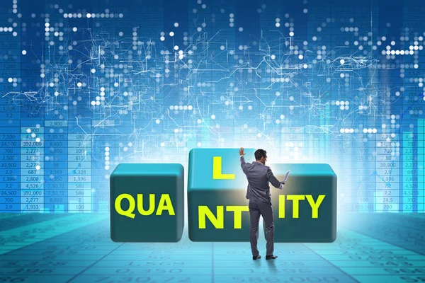 Dilemma of quantity versus quality — Stock Photo, Image