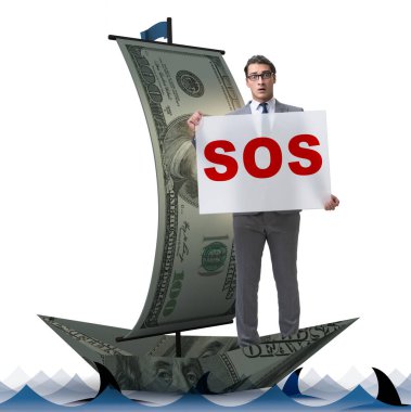 İş adamı teknedeki SOS mesajı için yardım istiyor.