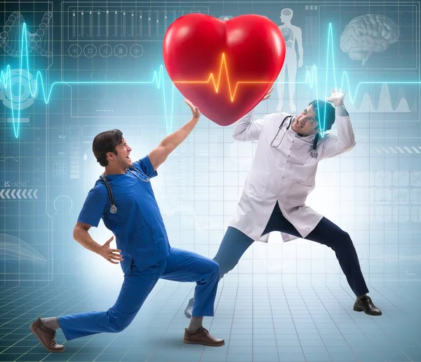 Man doctor in cardiology telemedicine concept — Stock Photo, Image