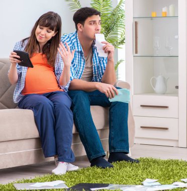 Bütçe planlamada genç aile