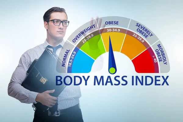 Concepto de IMC - Índice de masa corporal con nutricionista — Foto de Stock