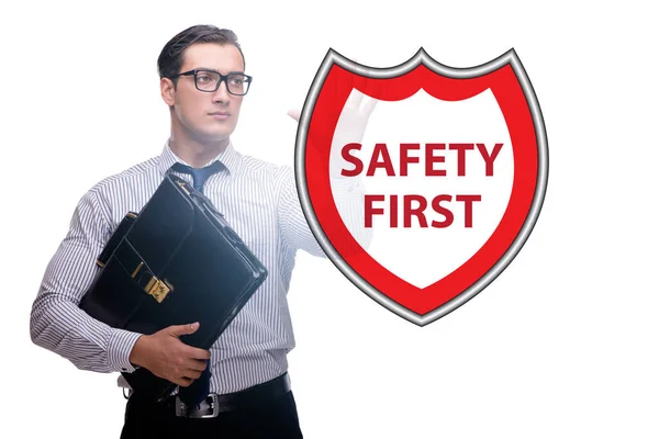 Primul concept de siguranță cu omul de afaceri — Fotografie, imagine de stoc