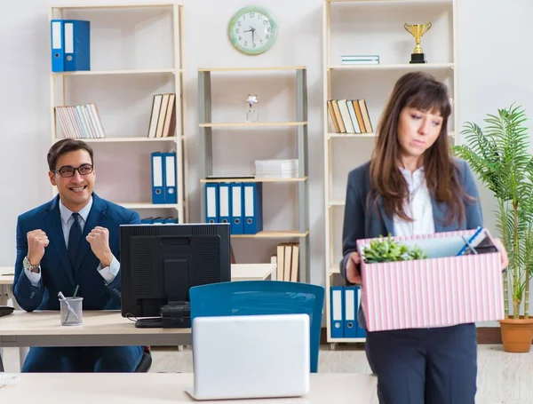 Personne renvoyée de son travail — Photo