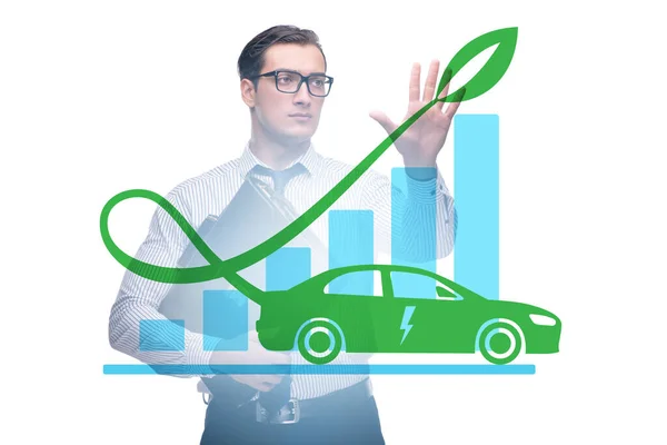 Elektroauto-Konzept mit Unternehmer auf Knopfdruck — Stockfoto