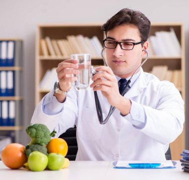 Su kalitesini kontrol doktor