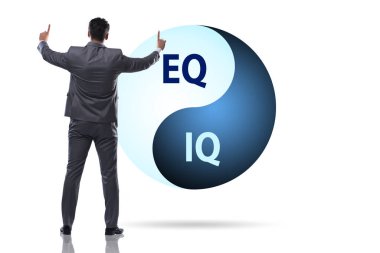 İş adamlarıyla EQ ve IQ beceri kavramları