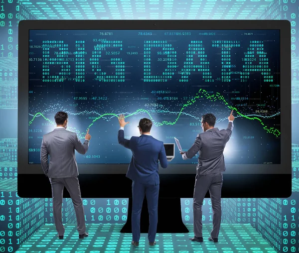 Big data-konceptet med datautvinningsanalytiker — Stockfoto