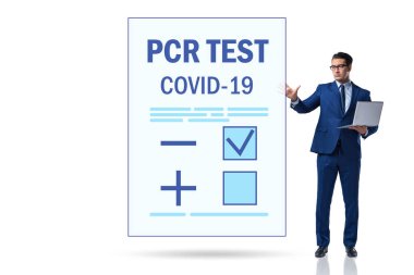 Coronavirus covid-19 test konseptindeki adam.
