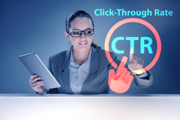 CTR klikněte na koncept sazby s podnikateli — Stock fotografie