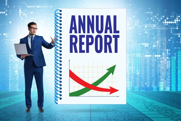 Geschäftsmann im Geschäftsbericht-Konzept — Stockfoto