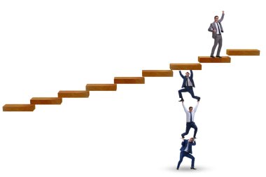 İş adamlarının birbirine yardım ettiği takım çalışması konsepti