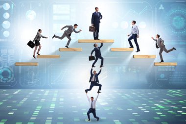 İş adamlarının birbirine yardım ettiği takım çalışması konsepti