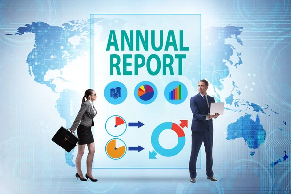 Gente de negocios en concepto de informe anual — Foto de Stock
