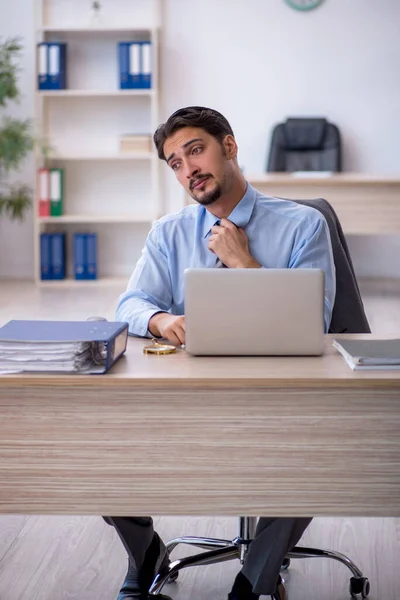 Young Businessman Employee Working Workplace — Stock Photo, Image