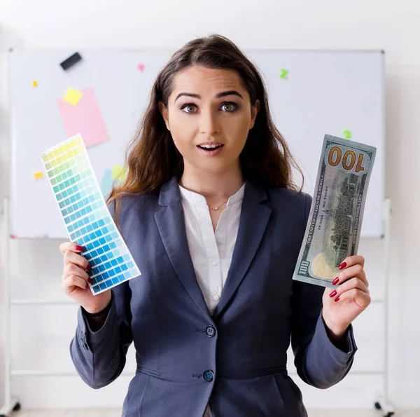 Young Female Designer Working Office — Stock Photo, Image