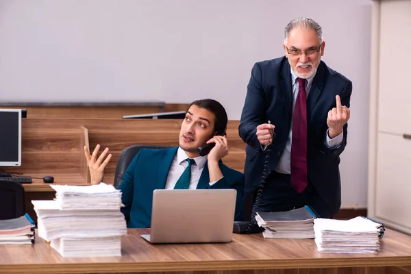 Old Employer Young Assistant Bullying Concept — Stock Photo, Image