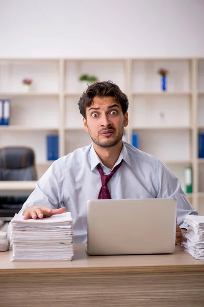 Young Businessman Employee Unhappy Excessive Work Office — Stock Photo, Image