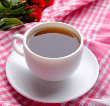 Yemek konseptinde bir fincan çay.