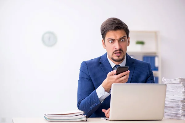 Young Businessman Employee Working Office — Stock Photo, Image