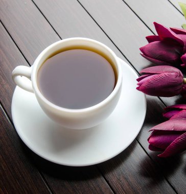 Yemek konseptinde bir fincan çay.