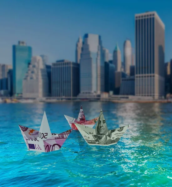 Euro Dollar Boats Cityscape — Stock Photo, Image