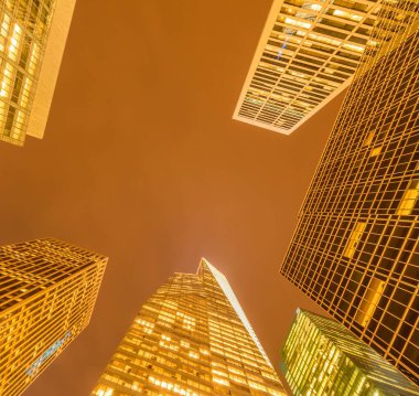 Günbatımında New York Manhattan 'ın gece manzarası