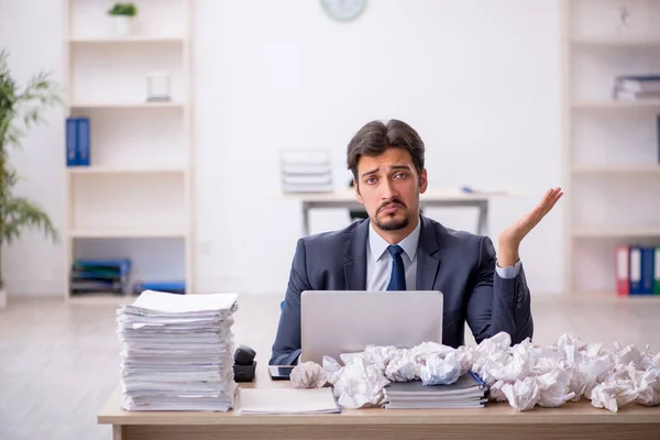 Jungunternehmer Brainstorming Konzept — Stockfoto