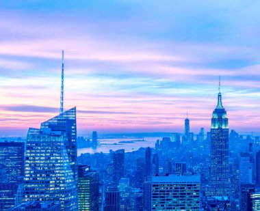 Günbatımında New York Manhattan manzarası