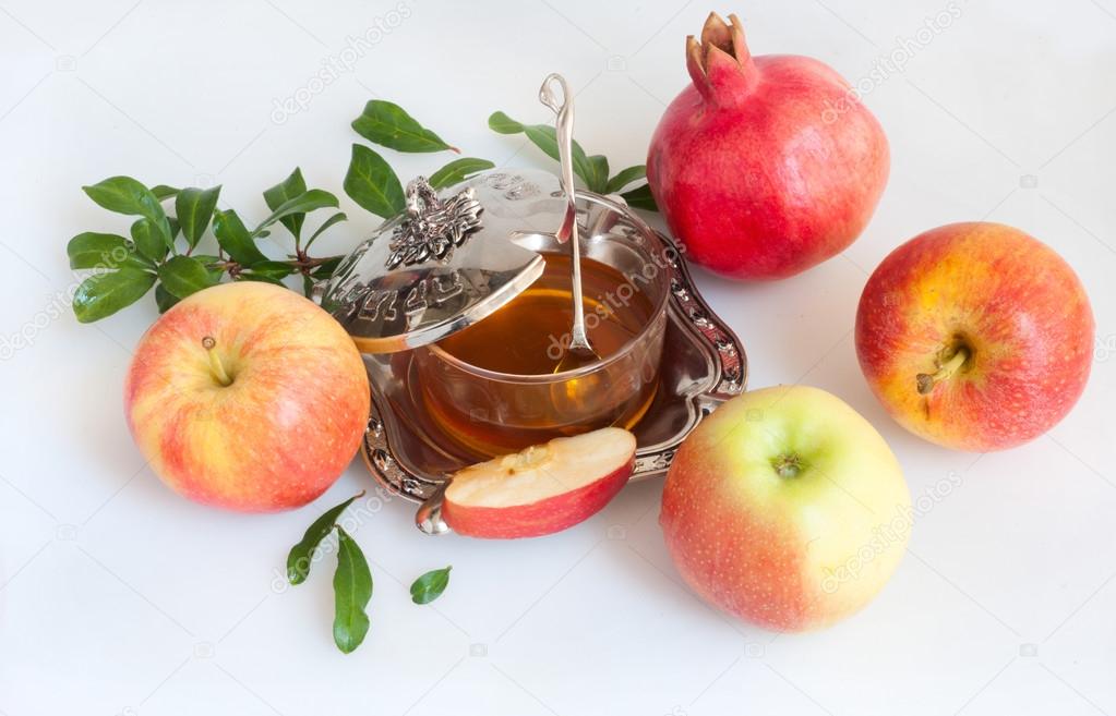Honey with apple for Rosh Hashana