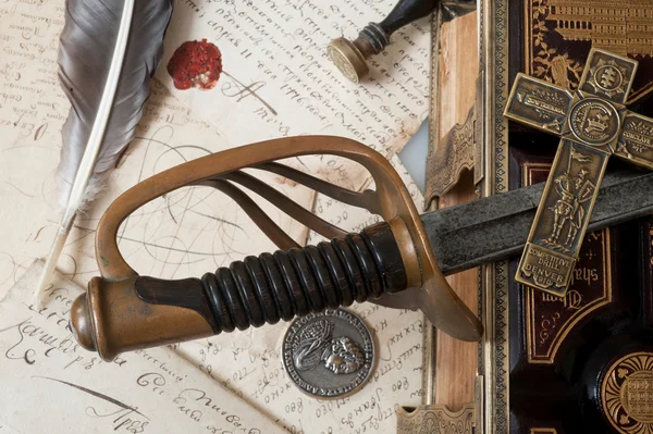 Ancient letters and sword — Stock Photo, Image
