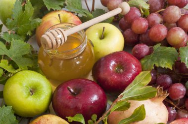 elma, üzüm, nar ve bal