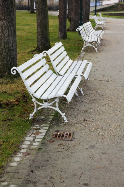 White benches — Stock Photo, Image
