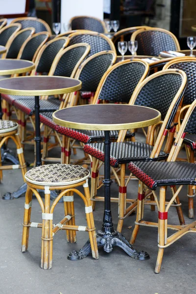 Tische im Restaurant — Stockfoto