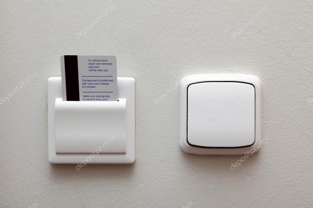 Электронные включатели. Включатель выключатель. Выключатель livolo quadro. Электронные включатели. Однофазный выключатель света.