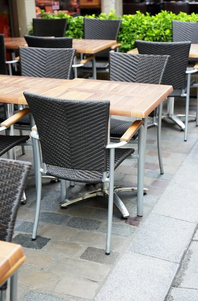 Tische im Restaurant — Stockfoto