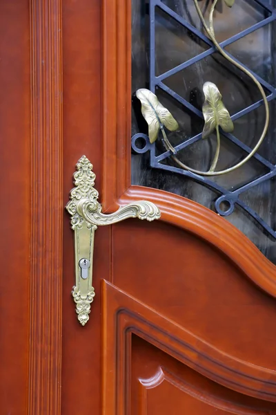 Deur naar het huis — Stockfoto