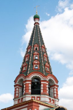 Aziz Basil Katedrali, Moskova Kızıl Meydan üzerinde