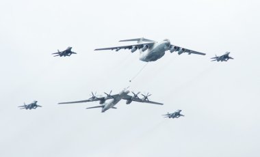 Il-78, tu-95, mig-29