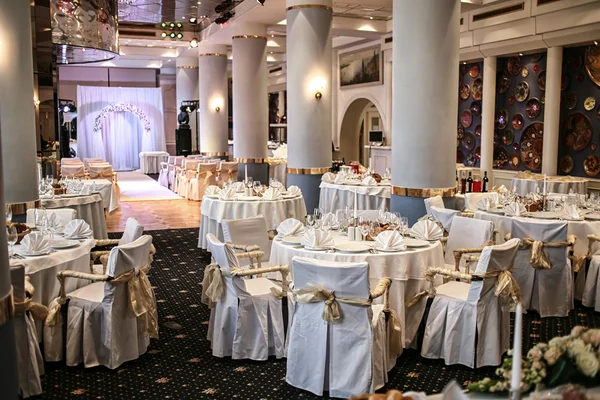 BANQUET TABLE — Stock Photo, Image