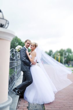 mutlu gelin ve damat dışında