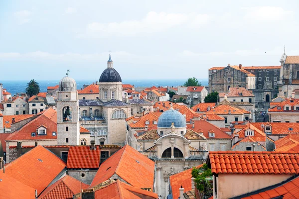 Dubrovnik Panorama tomado en las paredes fortificadas — Foto de Stock