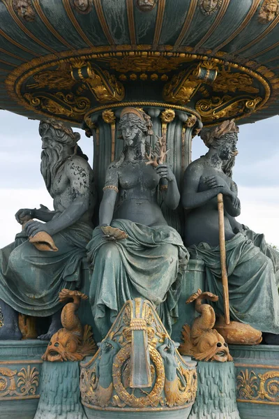 Place Concorde Fountain Sunny Day — стоковое фото