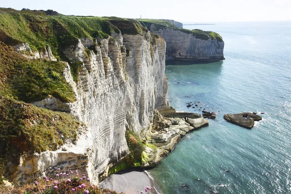 Dağlı güzel deniz manzarası