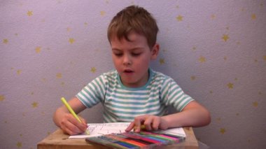 Çocuk gösteri çizim